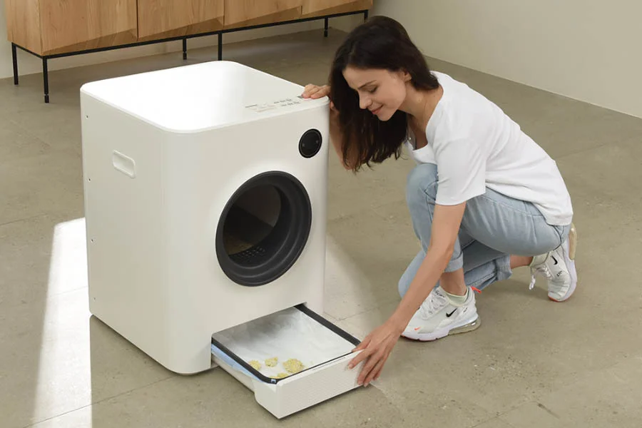 spinning litter box